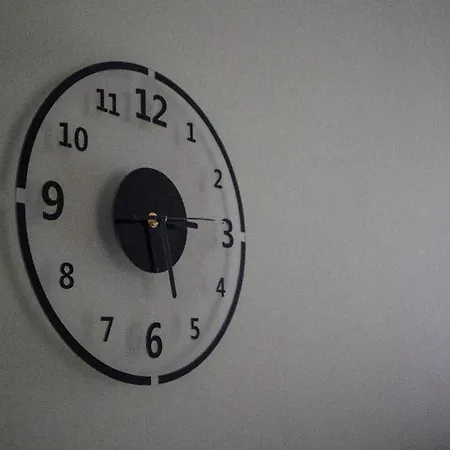 Eleven Holidays Apartment *