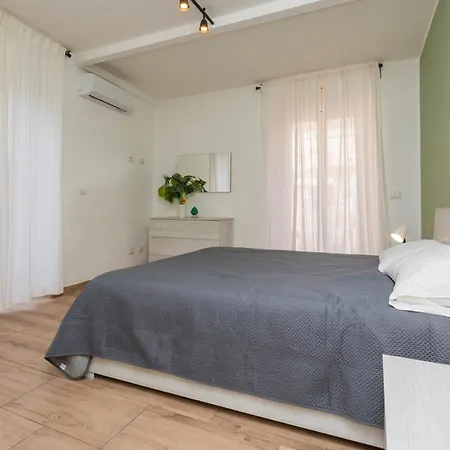 Apartamento Eleven Holidays Catania