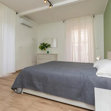 Apartment Eleven Holidays Catania